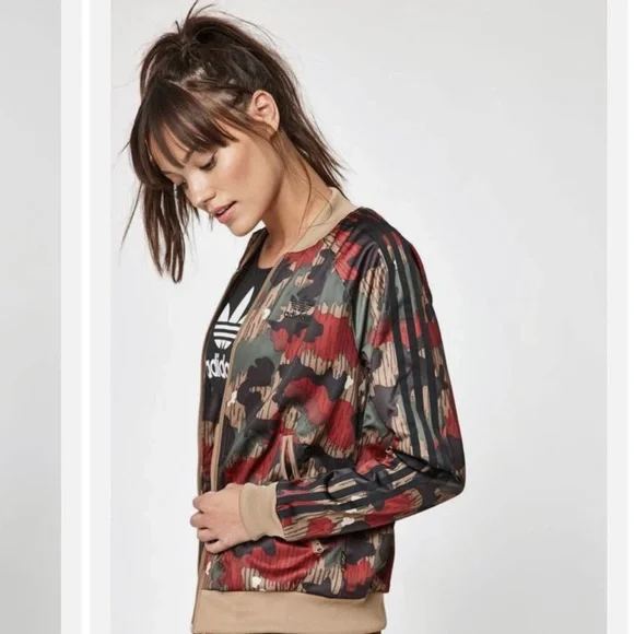 Adidas Pharrell Williams Hu Hiking jacket - Picture 4 of 7